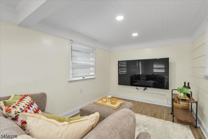 71 Willoughby Road Fanwood NJ 07023