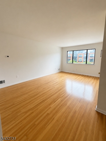 330 Taft Place Harrison NJ 07029