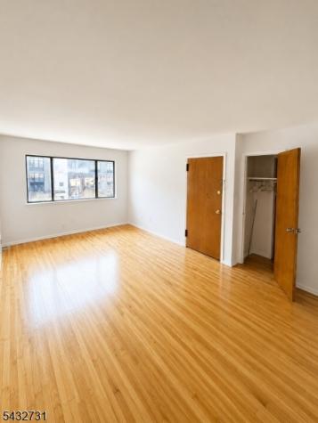 330 Taft Place Harrison NJ 07029