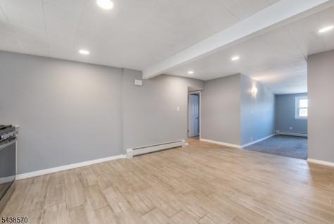 86 E 9th Street Clifton NJ 07011