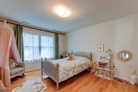 26 Pine Lane Springfield NJ 07081