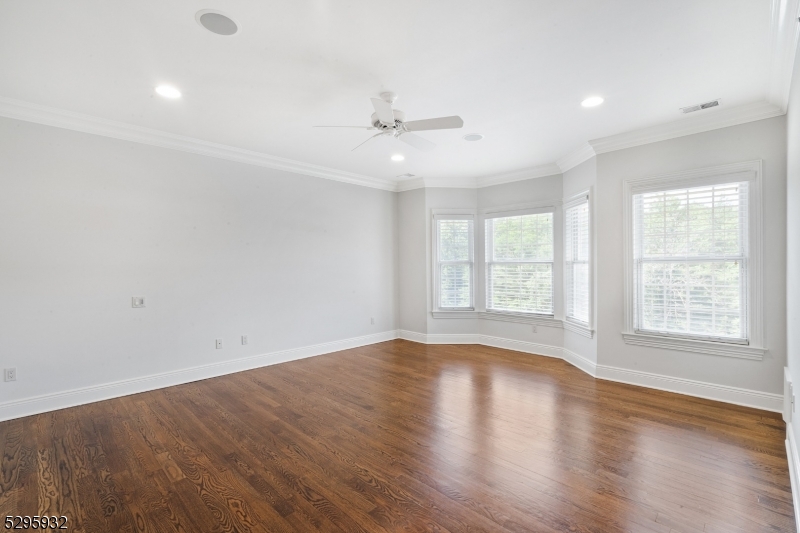 12 Howland Terrace Morris NJ 07960