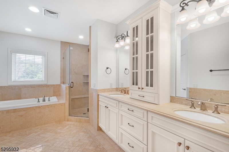 12 Howland Terrace Morris NJ 07960