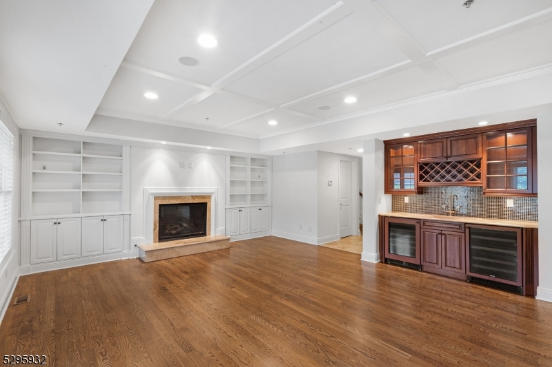 12 Howland Terrace Morris NJ 07960
