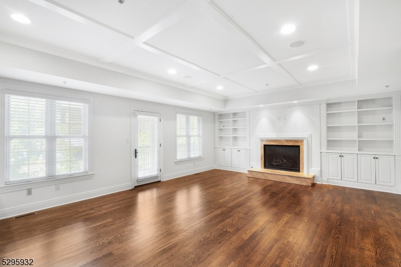 12 Howland Terrace Morris NJ 07960