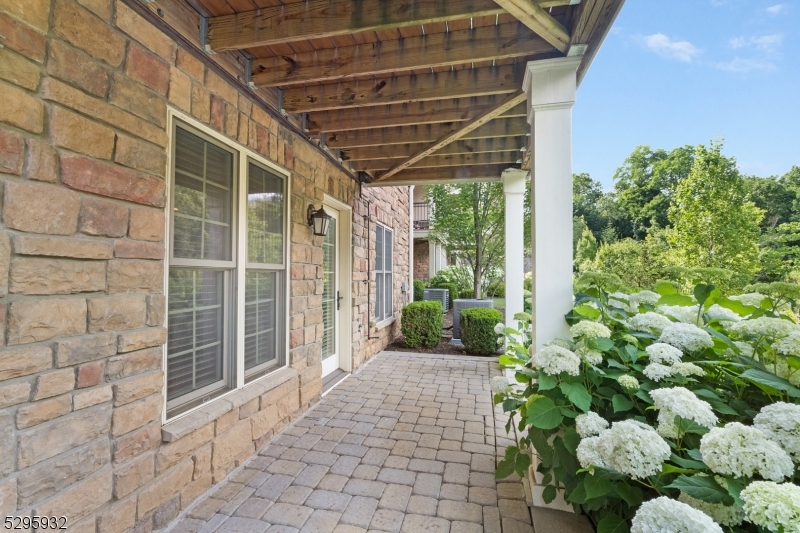 12 Howland Terrace Morris NJ 07960