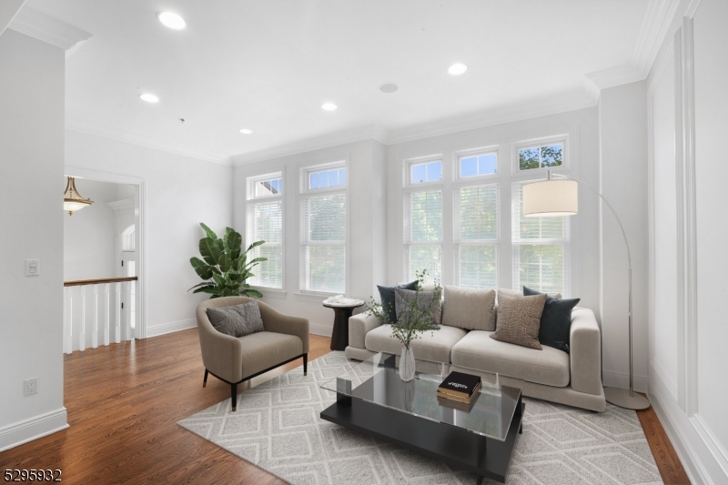 12 Howland Terrace Morris NJ 07960