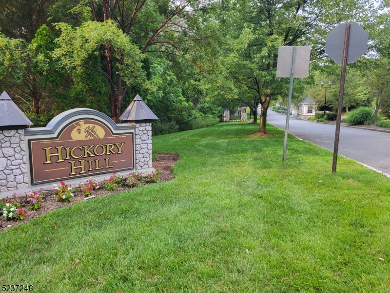112 Independence Trail Totowa NJ 07512