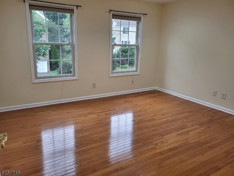 112 Independence Trail Totowa NJ 07512