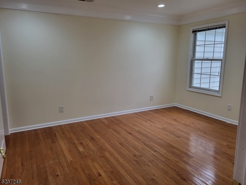 112 Independence Trail Totowa NJ 07512