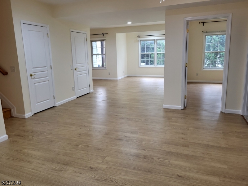 112 Independence Trail Totowa NJ 07512
