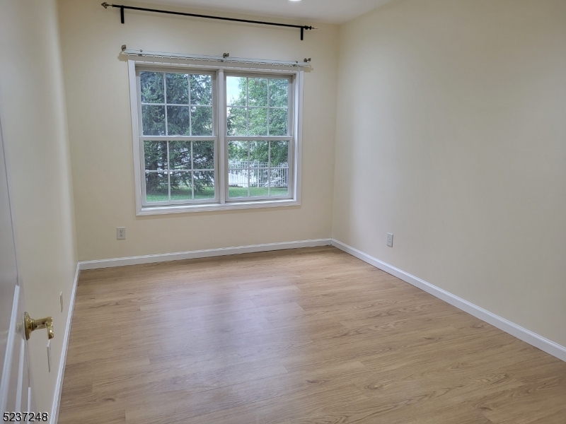 112 Independence Trail Totowa NJ 07512