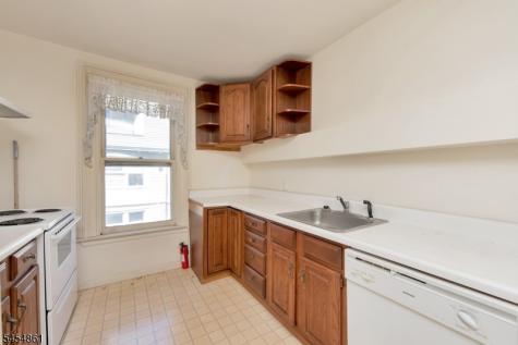 94 Park Street Montclair NJ 07042