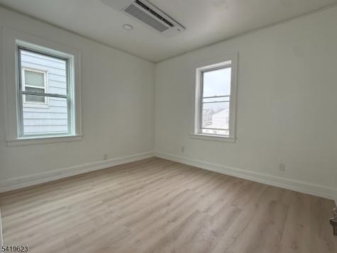 740 N 8th Street Newark NJ 07107
