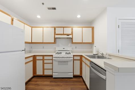 5301 Tudor Drive Pequannock NJ 07444