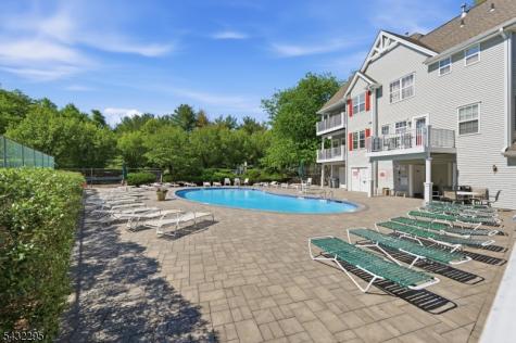 5301 Tudor Drive Pequannock NJ 07444