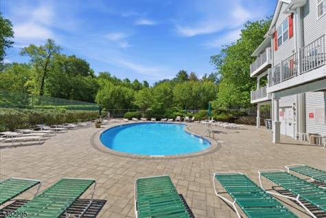5301 Tudor Drive Pequannock NJ 07444