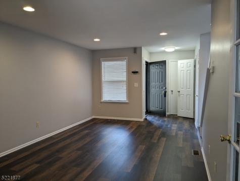 604 Almond Court Raritan NJ 08822