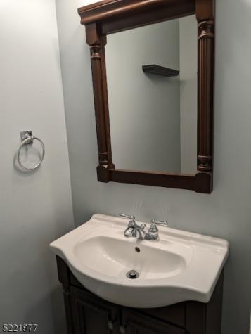 604 Almond Court Raritan NJ 08822