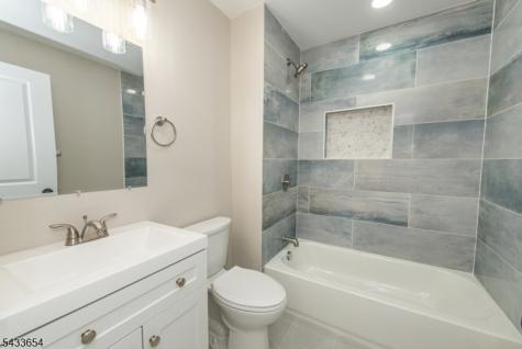 182 Union Avenue Belleville NJ 07109