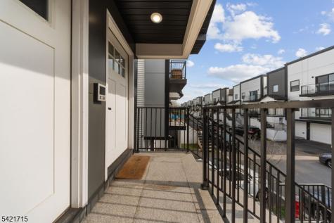 735 Seaport Drive Elizabeth NJ 07201