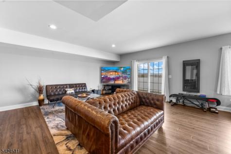64 Halina Lane Butler NJ 07405