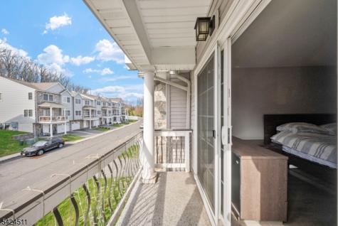 64 Halina Lane Butler NJ 07405