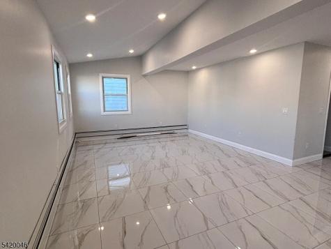 546 E 25th Street Paterson NJ 07514