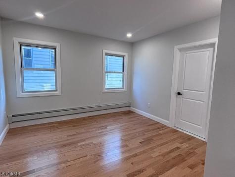 546 E 25th Street Paterson NJ 07514