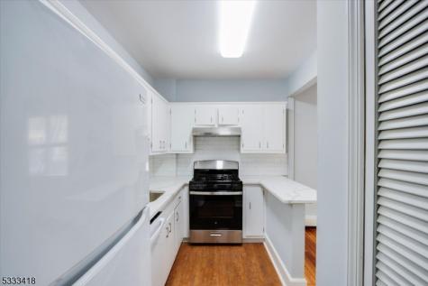 626 Valley Road Apt 1 Montclair NJ 07043