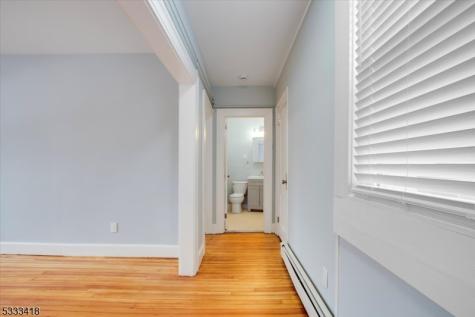 626 Valley Road Apt 1 Montclair NJ 07043