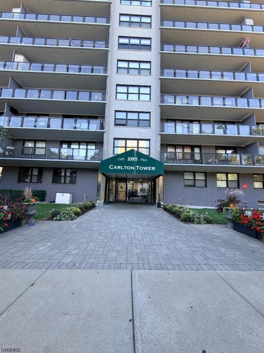 285 Aycrigg Avenue Passaic NJ 07055
