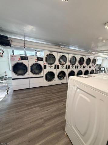 285 Aycrigg Avenue Passaic NJ 07055