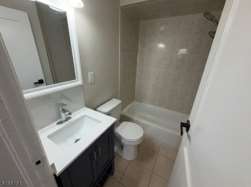 106 Graham Avenue Paterson NJ 07508