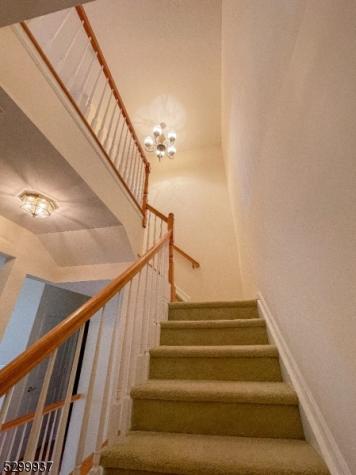 511 Kensington Lane Livingston NJ 07039