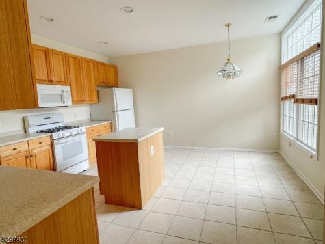 511 Kensington Lane Livingston NJ 07039