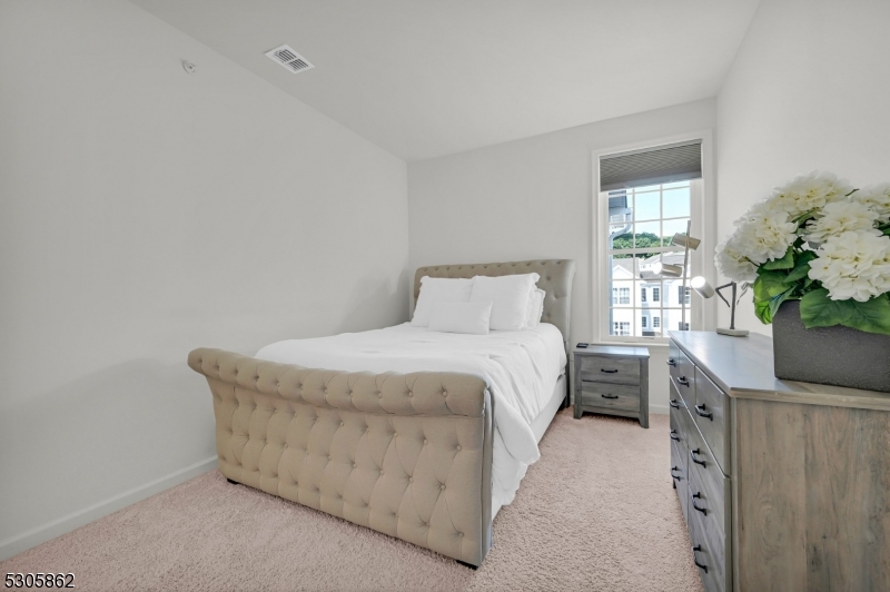 81 Sequoia Drive Cedar Grove NJ 07009