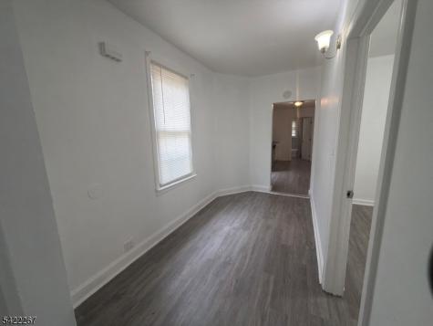 70 Welland Avenue Irvington NJ 07111