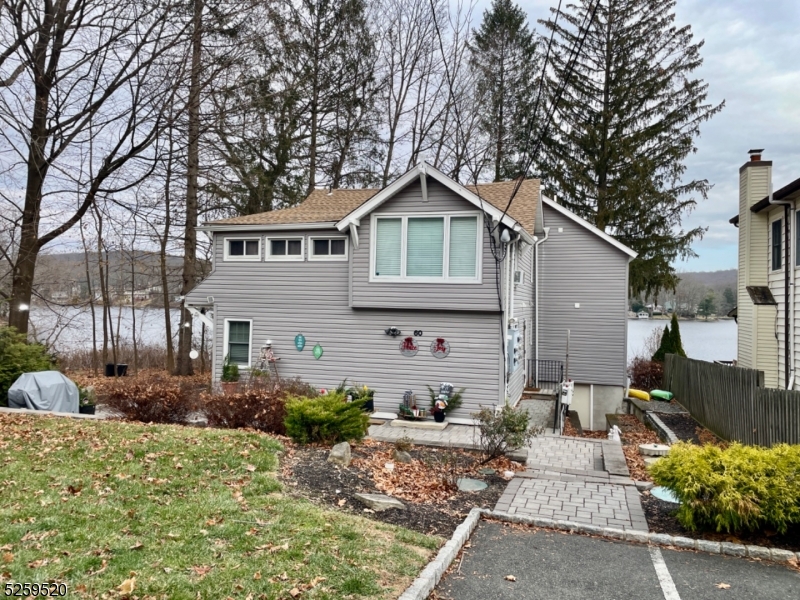 60 W Shawnee Trail Jefferson NJ 07885
