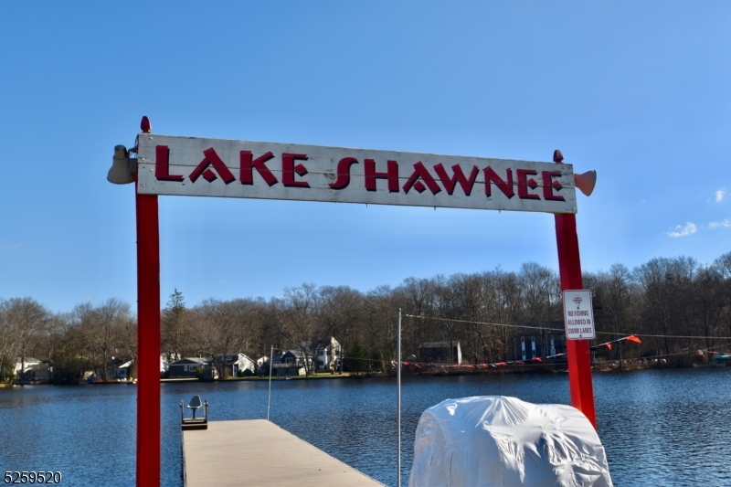 60 W Shawnee Trail Jefferson NJ 07885
