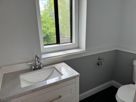 46 Bennington Square Washington NJ 07840