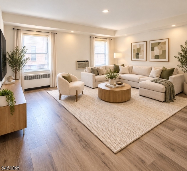 38 Colfax Manor Roselle Park NJ 07204