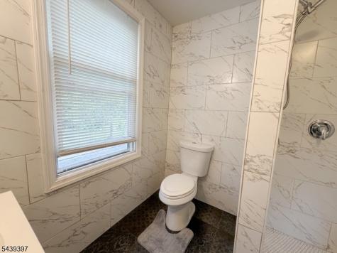 289 Rose Street Newark NJ 07108