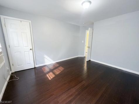 289 Rose Street Newark NJ 07108