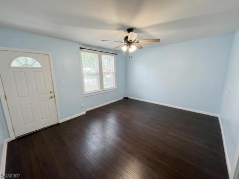 289 Rose Street Newark NJ 07108