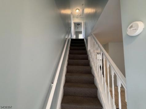289 Rose Street Newark NJ 07108