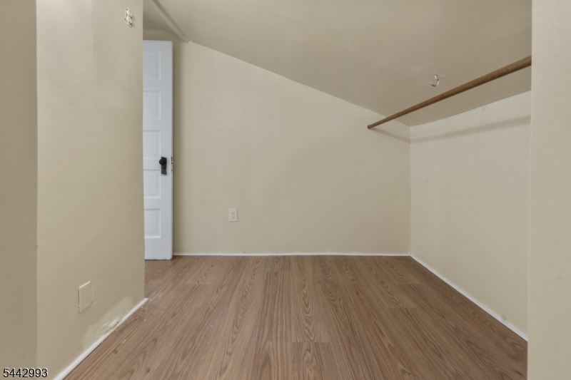 196 Broughton Avenue Bloomfield NJ 07003