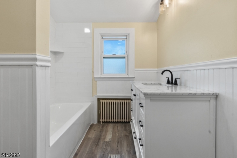 196 Broughton Avenue Bloomfield NJ 07003