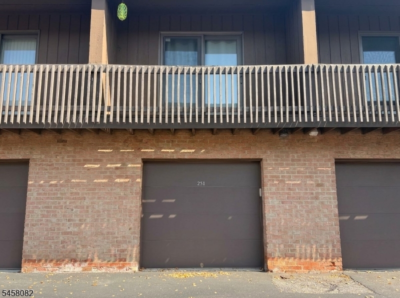 231 Kingsberry Drive Franklin NJ 08873