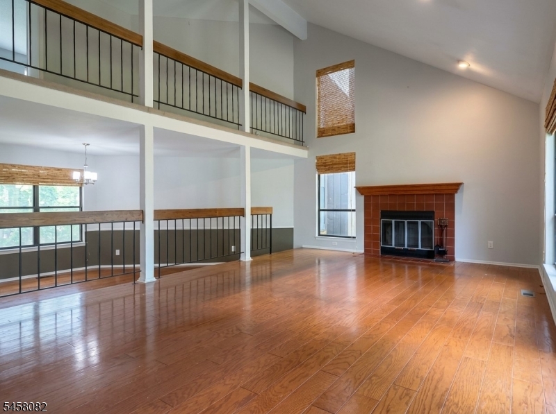 231 Kingsberry Drive Franklin NJ 08873